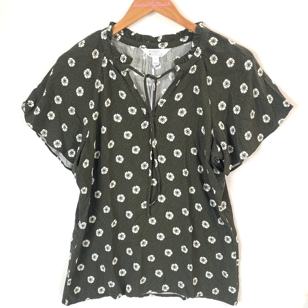 (A4c)‎ Market Spruce Floral Flutter-sleeve top, Size S, NWT